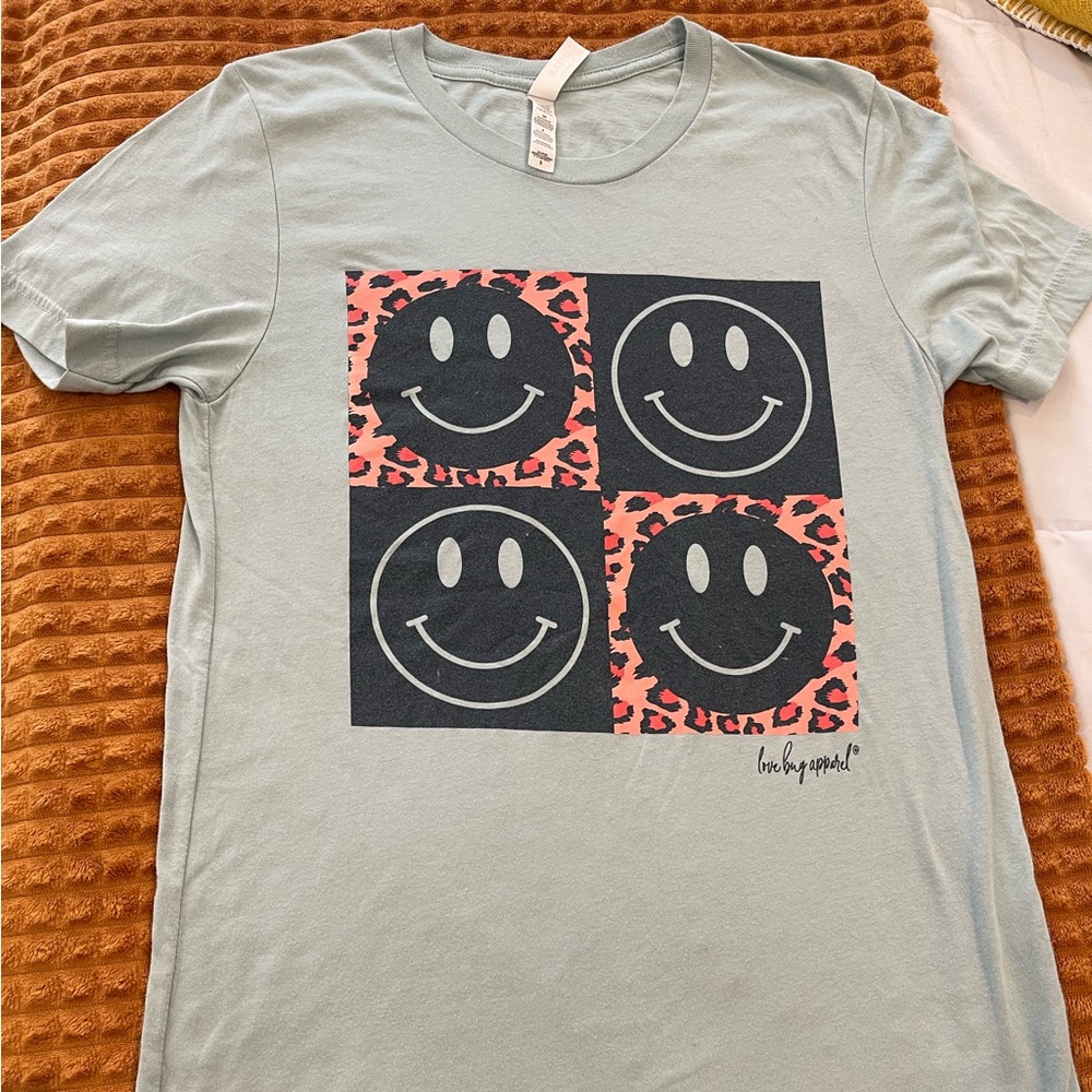 Tshirt from Palmetto Moon. Size Small.
